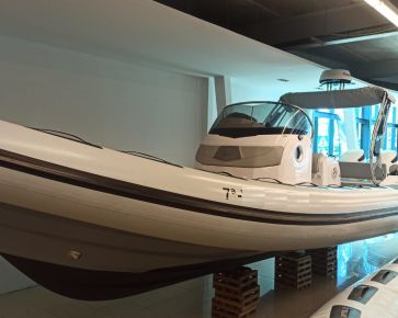 RANIERI CAYMAN 31 SPORT TOURING