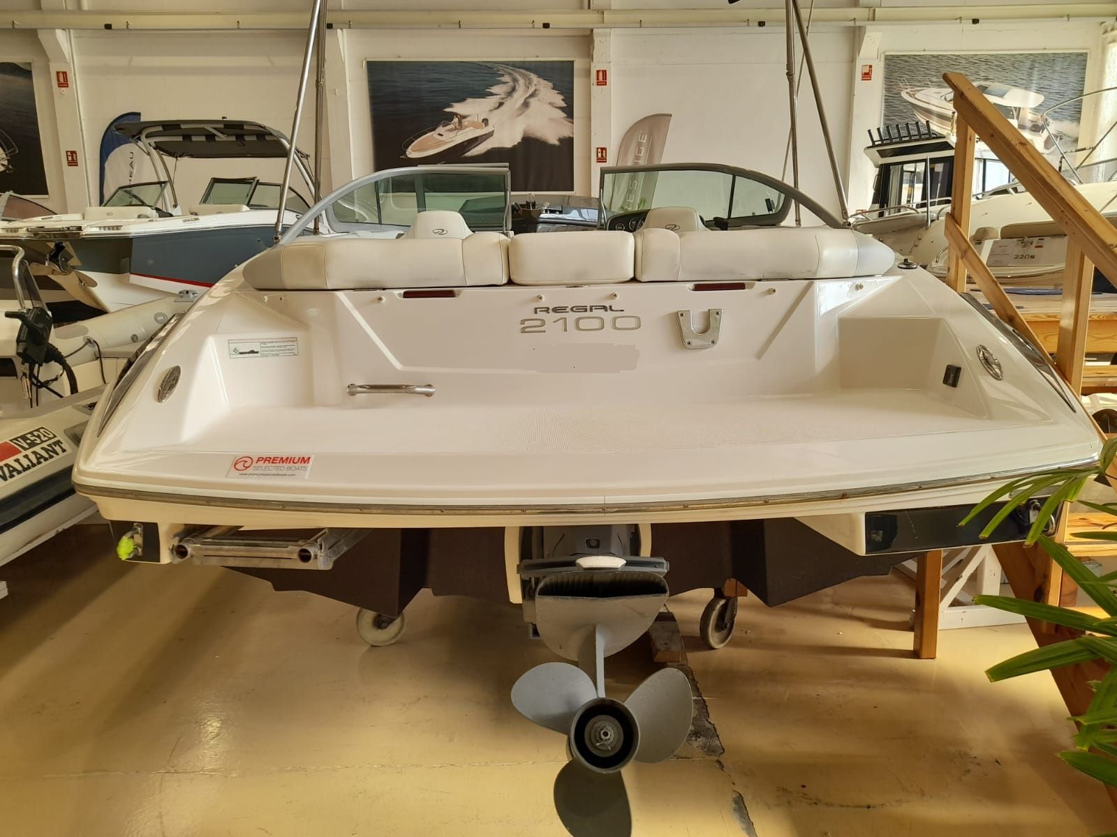 REGAL 2100