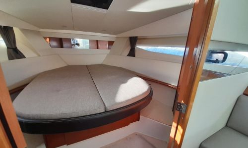 JEANNEAU LEADER 10