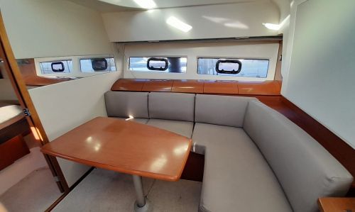 JEANNEAU LEADER 10