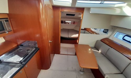 JEANNEAU LEADER 10