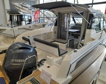 JEANNEAU MERRY FISHER 695