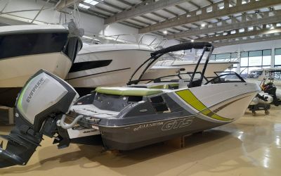 GLASTRON GTS 240