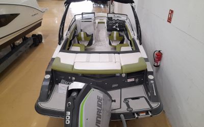 GLASTRON GTS 240