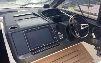 PRINCESS V48 OPEN