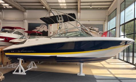 REGAL 2200