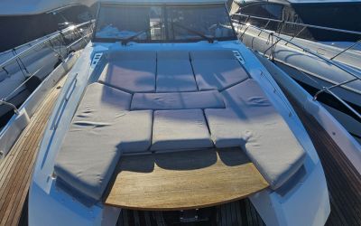 PRESTIGE 590 FLY