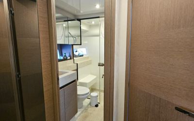 PRESTIGE 590 FLY