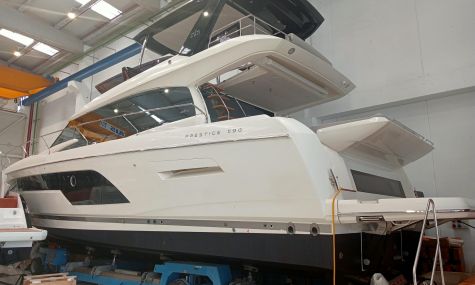 PRESTIGE 590 FLY
