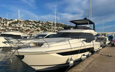 PRESTIGE 590 FLY