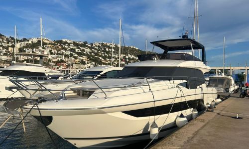 PRESTIGE 590 FLY