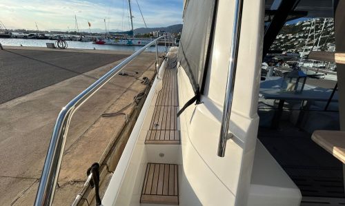 PRESTIGE 590 FLY