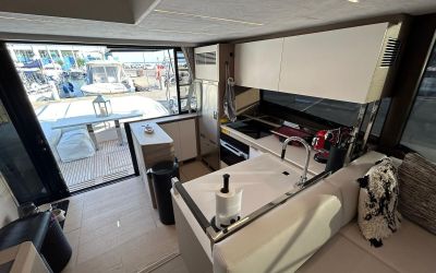 PRESTIGE 590 FLY
