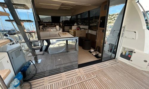 PRESTIGE 590 FLY