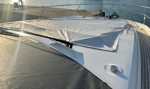 PRESTIGE 590 FLY