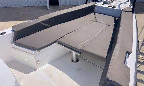 AXOPAR 28 T-TOP