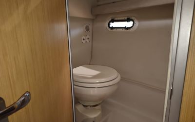 FOUR WINNS SUNDOWNER 265