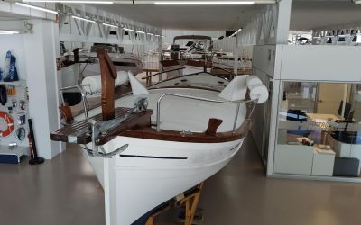 MENORQUIN 36