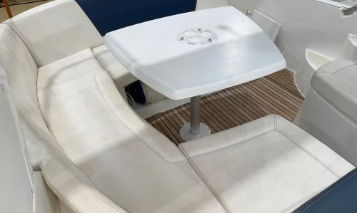 JEANNEAU LEADER 8