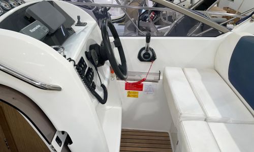 JEANNEAU LEADER 8
