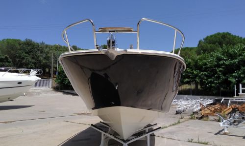 INVICTUS 280 CX