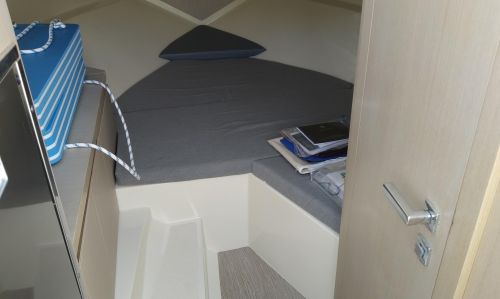 INVICTUS 280 CX