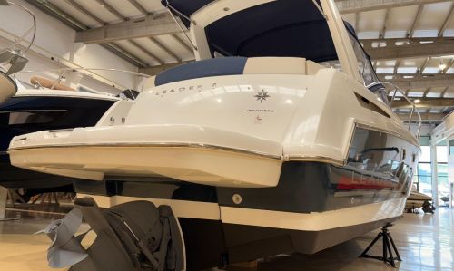 JEANNEAU LEADER 8