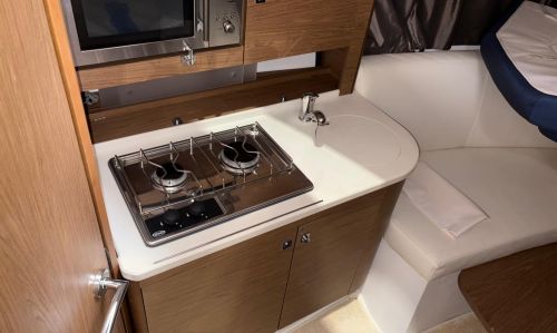 JEANNEAU LEADER 8