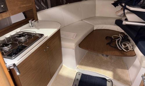 JEANNEAU LEADER 8