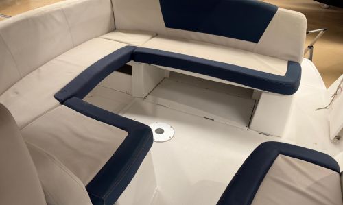 JEANNEAU LEADER 8