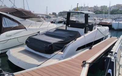 ASTONDOA 377 COUPE