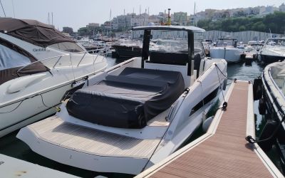ASTONDOA 377 COUPE