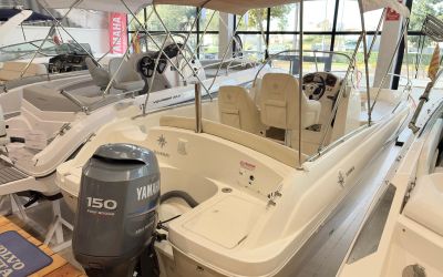 JEANNEAU CAP CAMARAT 635 STYLE