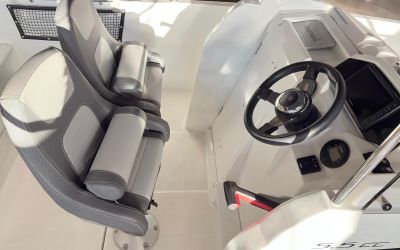 JEANNEAU CAP CAMARAT 5.5 CC