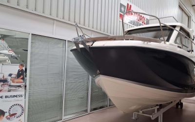 QUICKSILVER ACTIV 675 WEEKEND