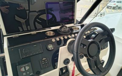 De Antonio Yachts D32 Open