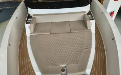 De Antonio Yachts D32 Open