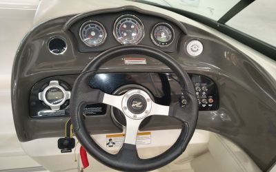 SEA RAY 240 SUN SPORT