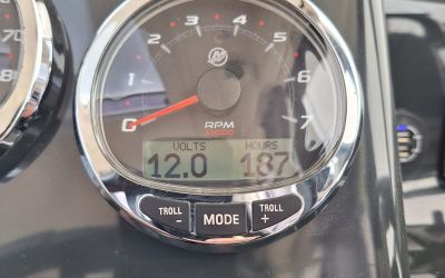 QUICKSILVER ACTIV 905 WEEKEND