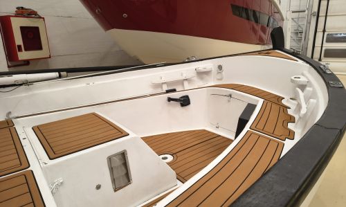 MENORQUIN 36 CABINADO