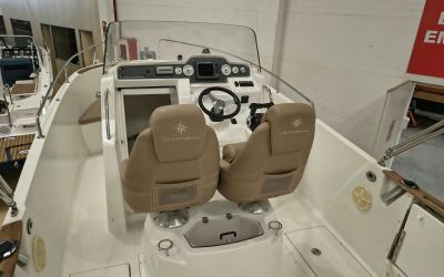 JEANNEAU CAP CAMARAT 7.5 CC