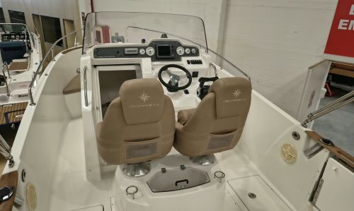 JEANNEAU CAP CAMARAT 7.5 CC