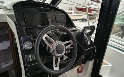 JEANNEAU MERRY FISHER 895 OFFSHORE