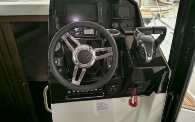 JEANNEAU MERRY FISHER 895 OFFSHORE
