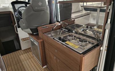 JEANNEAU MERRY FISHER 895 OFFSHORE