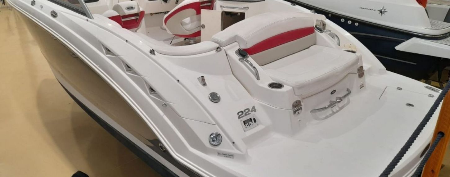THE BEST SELECTION OF PRE-OWNED BOATS
