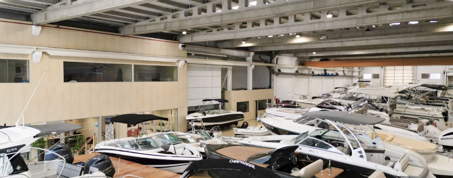 MORE THAN 60 BOATS IN OUR SHOWROOM