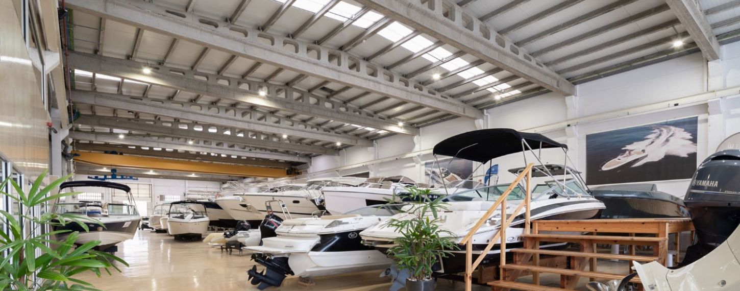 MORE THAN 60 BOATS IN OUR SHOWROOM