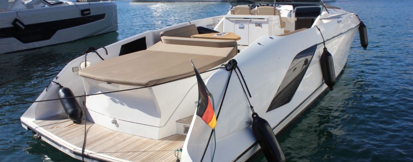 FIND YOUR FAVORITE BOAT